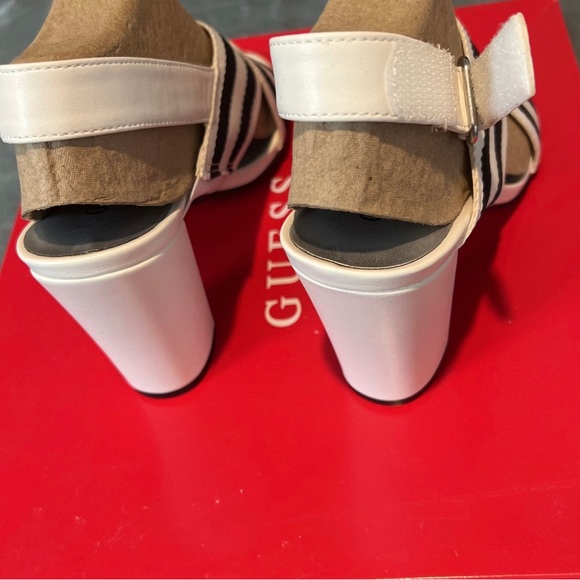 (NEW) GUESS HEELED SANDALS, SHOES SIZE 6.5 M - Picture 3 of 4